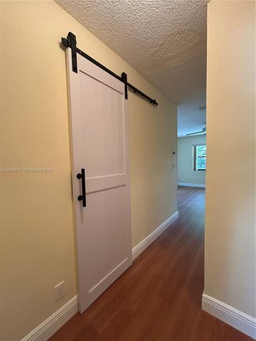539 Briarwood Circle 257, Hollywood, FL 33024