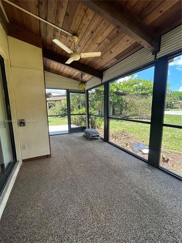 539 Briarwood Circle 257, Hollywood, FL 33024