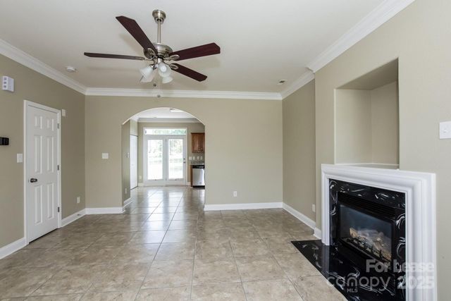 10438 Hugue Way, Charlotte, NC 28214