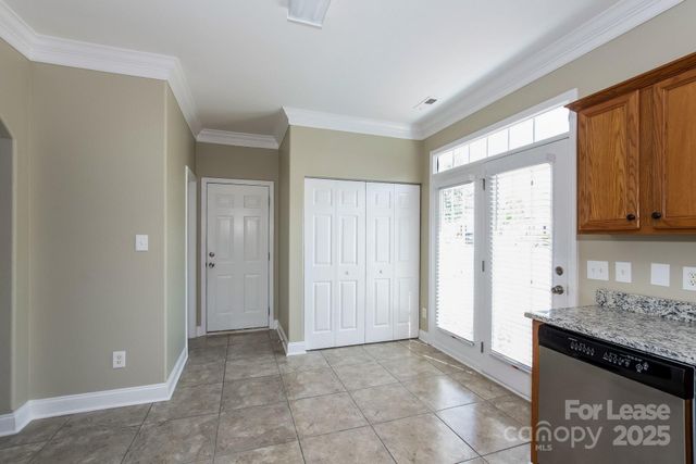 10438 Hugue Way, Charlotte, NC 28214