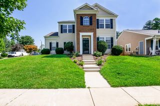 10438 Hugue Way, Charlotte, NC 28214