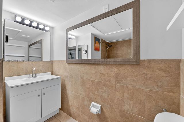 3119 Oakland Shores Dr C212, Oakland Park, FL 33309