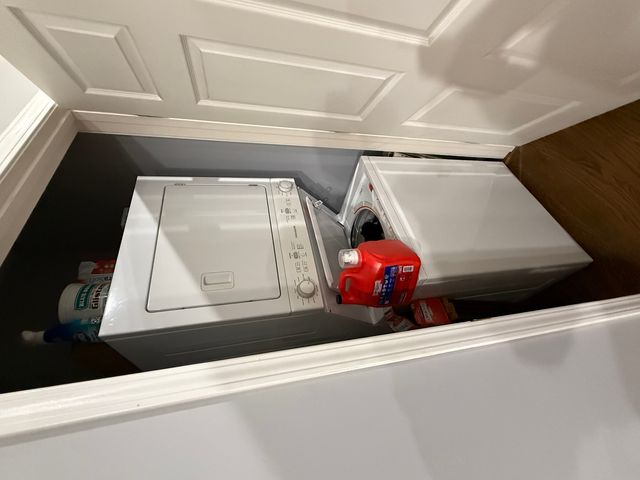 518 N MAY Street 1, Chicago, IL 60642