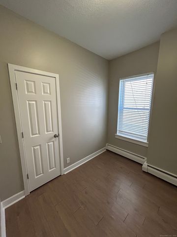 68 Morris Street 102, Hartford, CT 06114