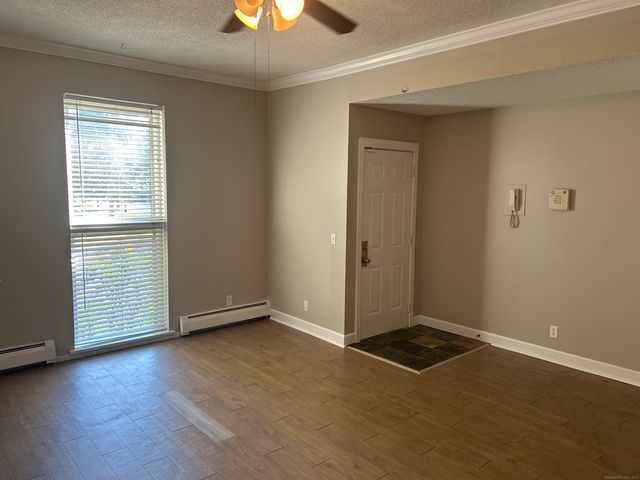 68 Morris Street 102, Hartford, CT 06114