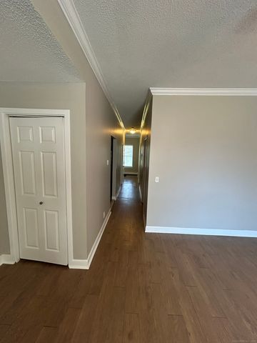 68 Morris Street 102, Hartford, CT 06114