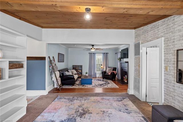 507 Columbia Avenue, Ramseur, NC 27316