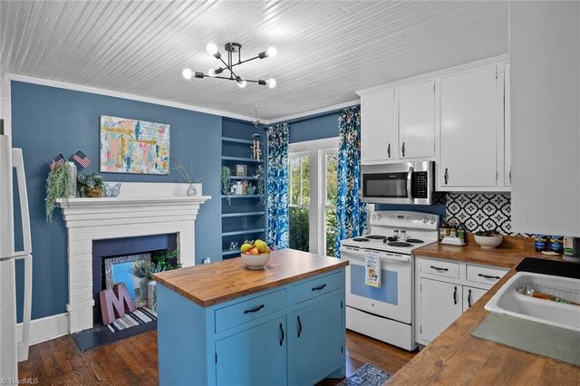 507 Columbia Avenue, Ramseur, NC 27316