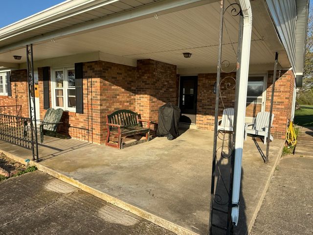 1710 Kentucky 1948, Waynesburg, KY 40489