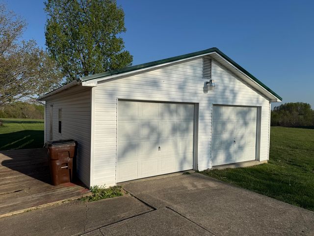 1710 Kentucky 1948, Waynesburg, KY 40489