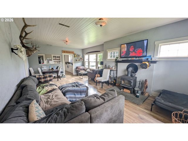 20385 Sw TILE FLAT Rd, Beaverton, OR 97007
