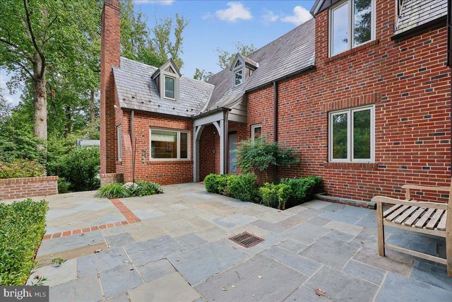 1212 WOODSIDE PKWY, Silver Spring, MD 20910