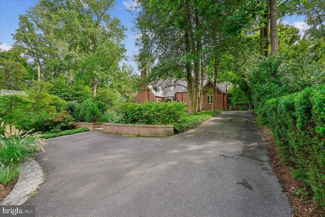 1212 WOODSIDE PKWY, Silver Spring, MD 20910