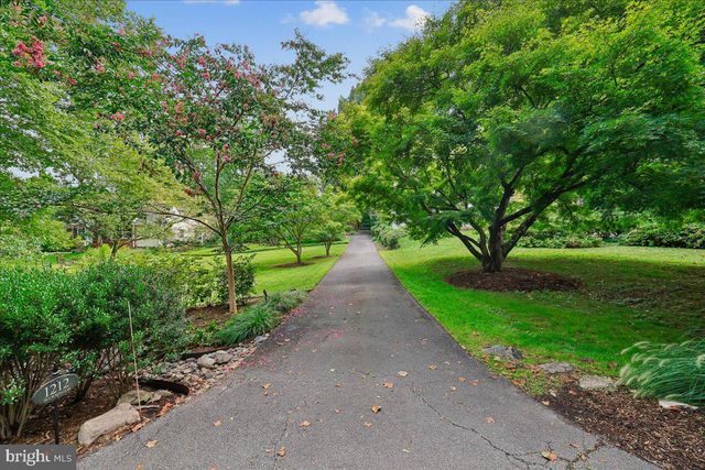 1212 WOODSIDE PKWY, Silver Spring, MD 20910