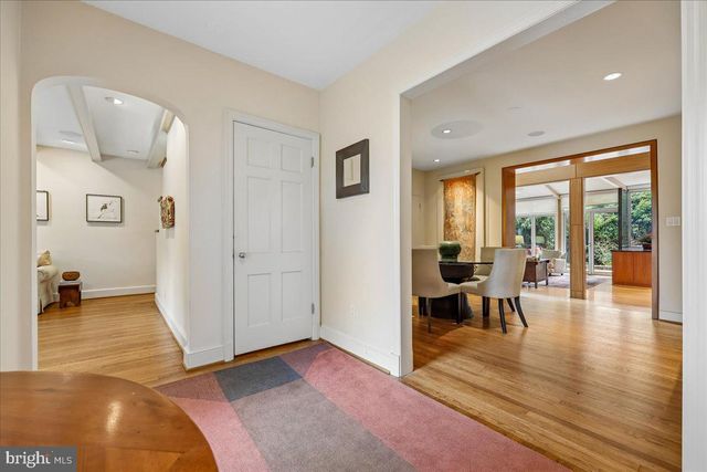 1212 WOODSIDE PKWY, Silver Spring, MD 20910