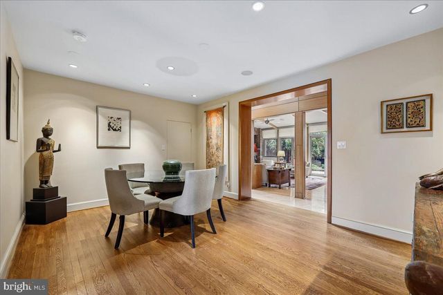 1212 WOODSIDE PKWY, Silver Spring, MD 20910