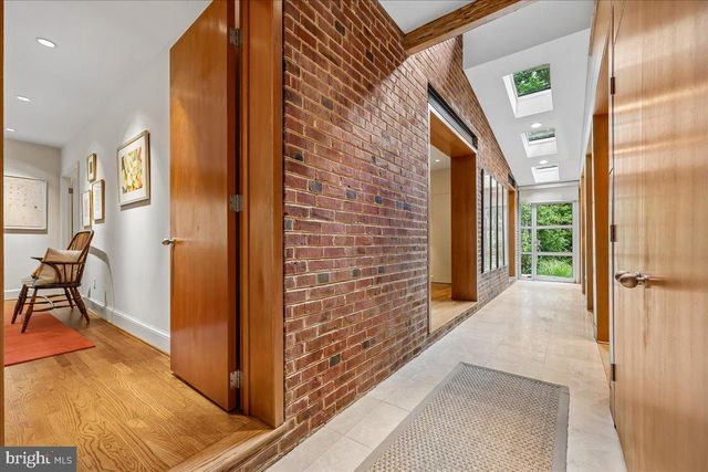 1212 WOODSIDE PKWY, Silver Spring, MD 20910