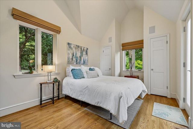 1212 WOODSIDE PKWY, Silver Spring, MD 20910