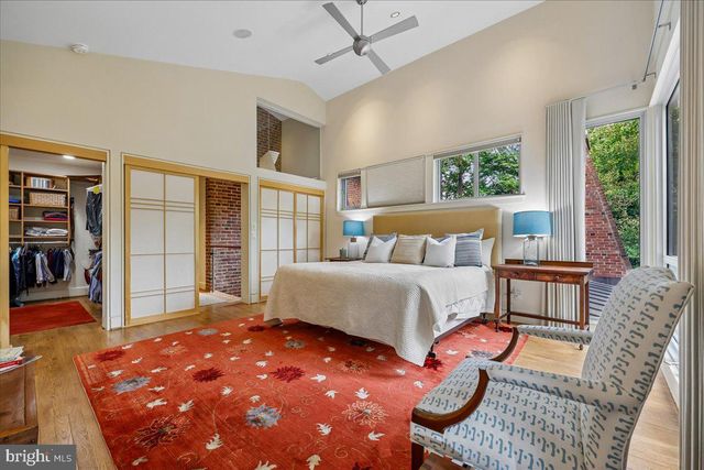 1212 WOODSIDE PKWY, Silver Spring, MD 20910