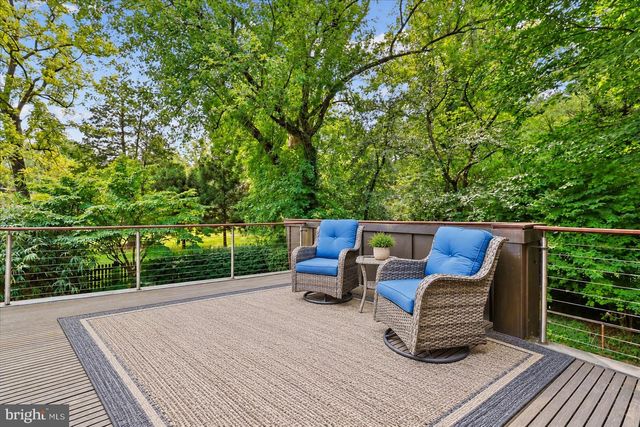 1212 WOODSIDE PKWY, Silver Spring, MD 20910