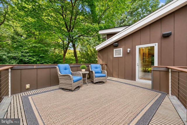 1212 WOODSIDE PKWY, Silver Spring, MD 20910