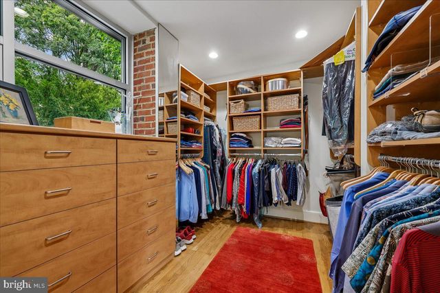 1212 WOODSIDE PKWY, Silver Spring, MD 20910