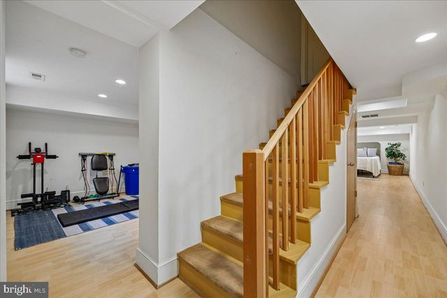 1212 WOODSIDE PKWY, Silver Spring, MD 20910
