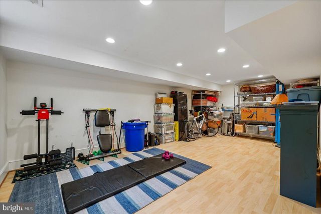 1212 WOODSIDE PKWY, Silver Spring, MD 20910