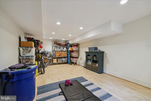 1212 WOODSIDE PKWY, Silver Spring, MD 20910