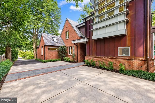1212 WOODSIDE PKWY, Silver Spring, MD 20910