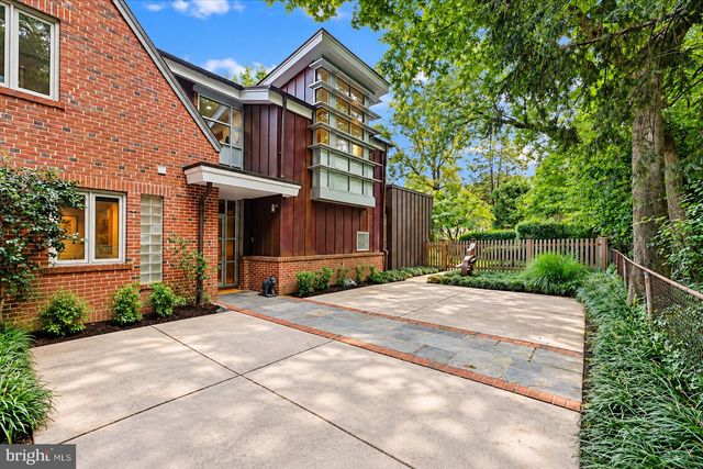 1212 WOODSIDE PKWY, Silver Spring, MD 20910