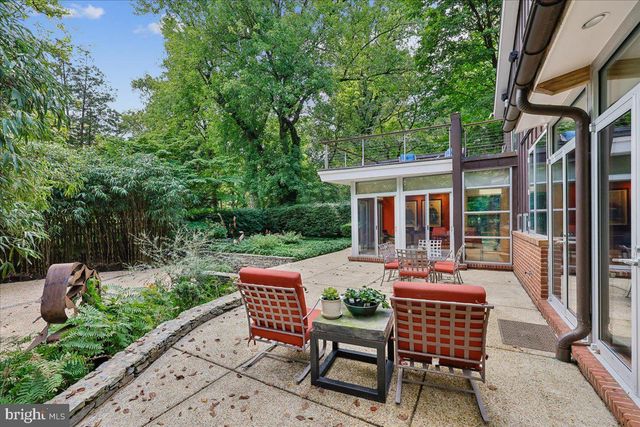 1212 WOODSIDE PKWY, Silver Spring, MD 20910