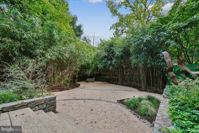 1212 WOODSIDE PKWY, Silver Spring, MD 20910