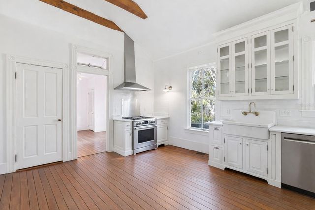 316 N LAKEVIEW DRIVE, Lake Helen, FL 32744