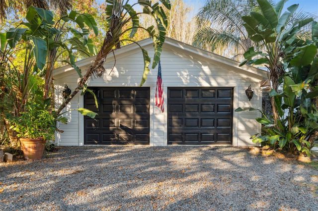 316 N LAKEVIEW DRIVE, Lake Helen, FL 32744