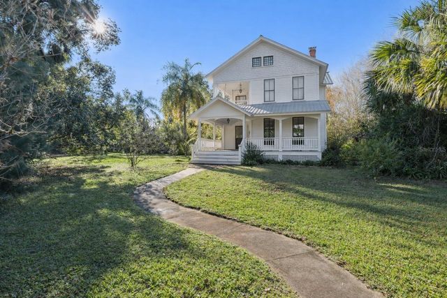 316 N LAKEVIEW DRIVE, Lake Helen, FL 32744