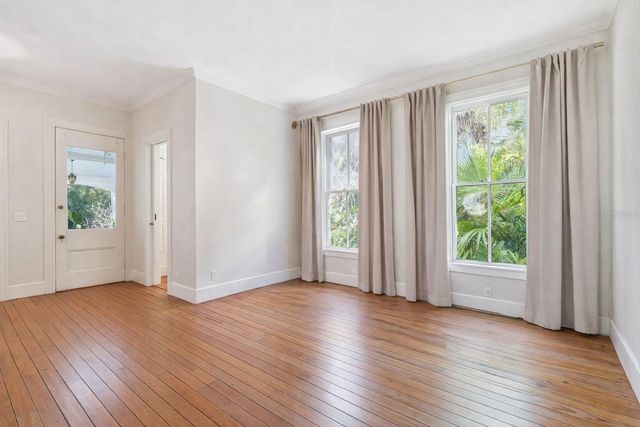 316 N LAKEVIEW DRIVE, Lake Helen, FL 32744