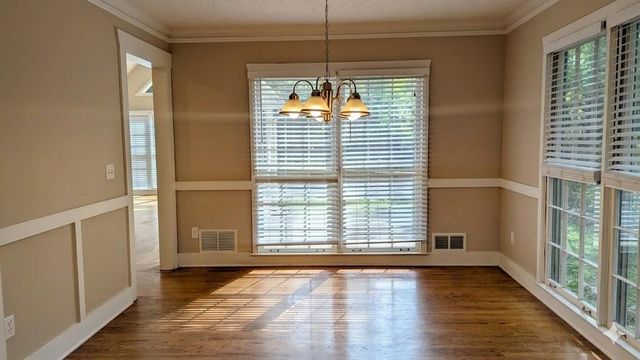 500 Clear Lake Lane, Suwanee, GA 30024