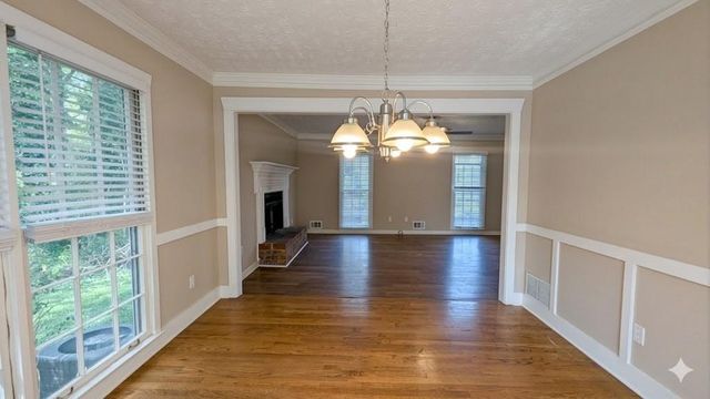 500 Clear Lake Lane, Suwanee, GA 30024
