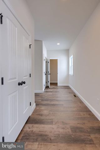 3847 COUNTRY DR, Dover, PA 17315