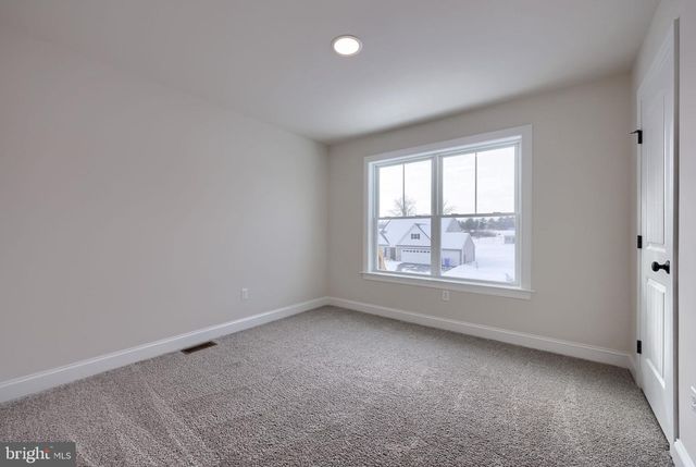 3847 COUNTRY DR, Dover, PA 17315