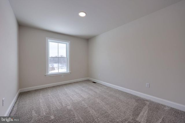 3847 COUNTRY DR, Dover, PA 17315