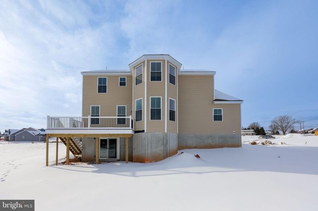 3847 COUNTRY DR, Dover, PA 17315