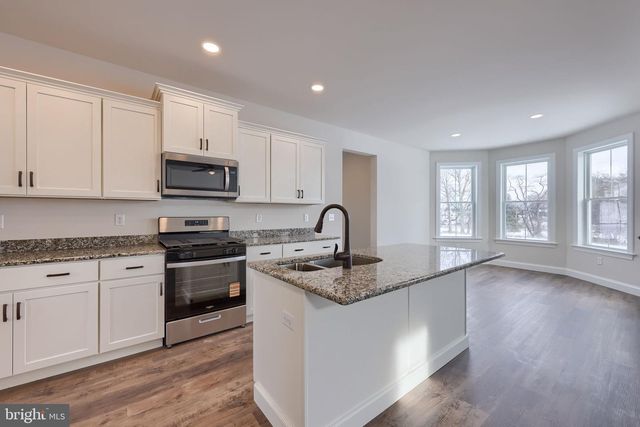 3847 COUNTRY DR, Dover, PA 17315