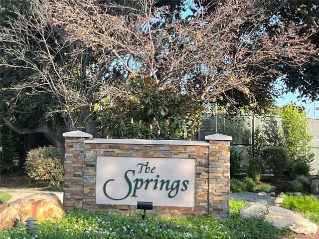 247 Streamwood, Irvine, CA 92620