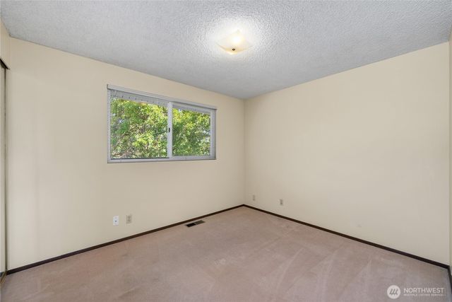 3615 191st Place SW, Lynnwood, WA 98036
