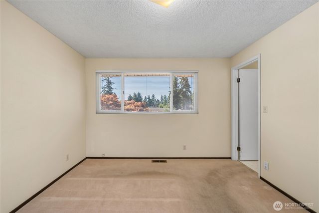 3615 191st Place SW, Lynnwood, WA 98036