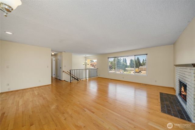 3615 191st Place SW, Lynnwood, WA 98036