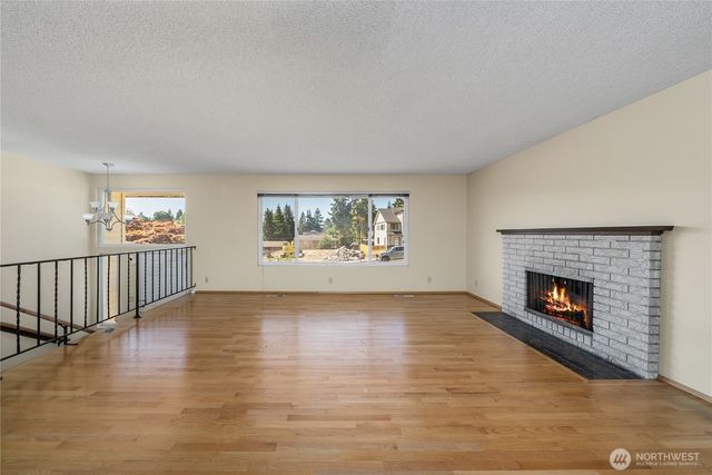 3615 191st Place SW, Lynnwood, WA 98036