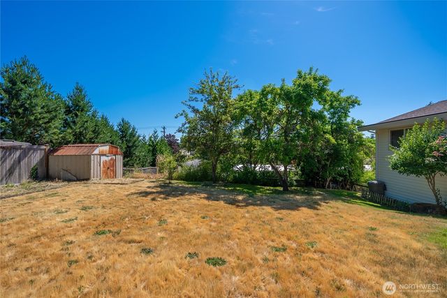3615 191st Place SW, Lynnwood, WA 98036